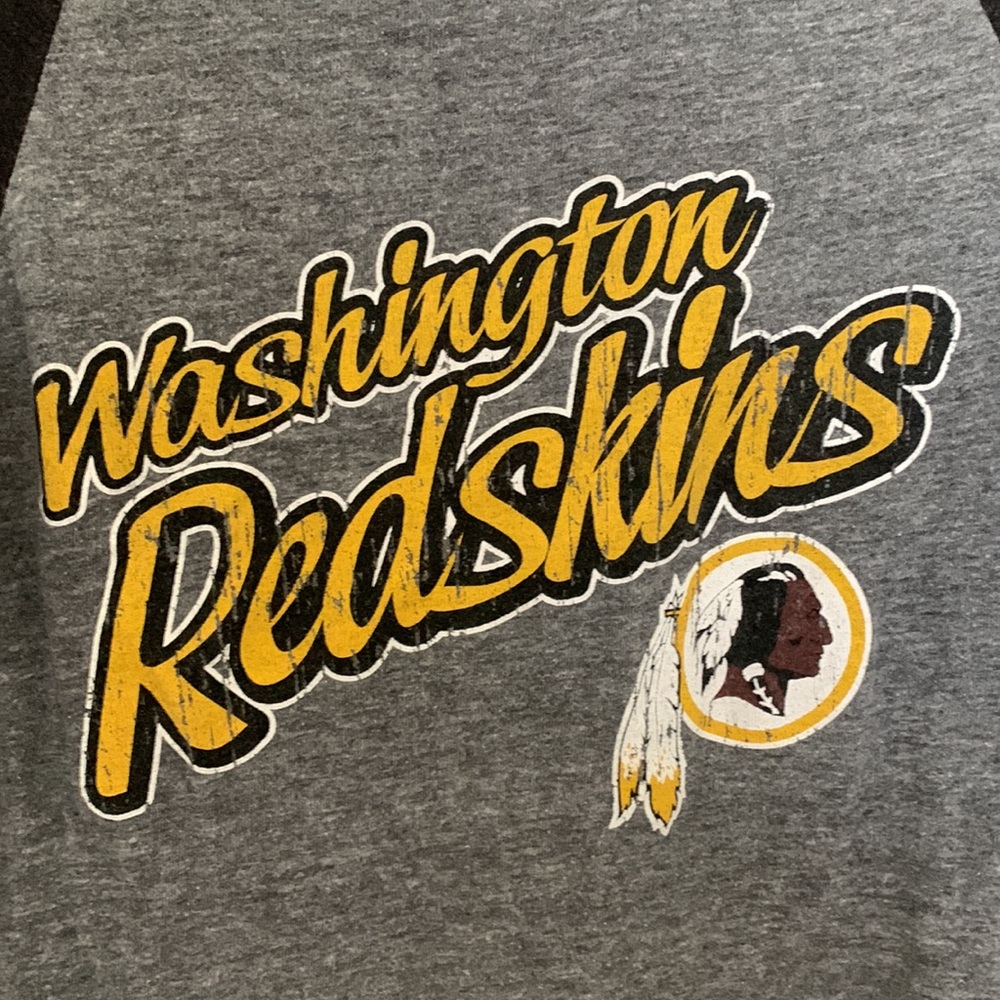 Washington Redskins Baseball Style Tee - Picture 2 of 5